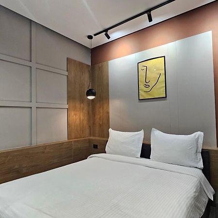 Tam Serviced Studio Apartments Next To Blloku Tirana Exterior foto