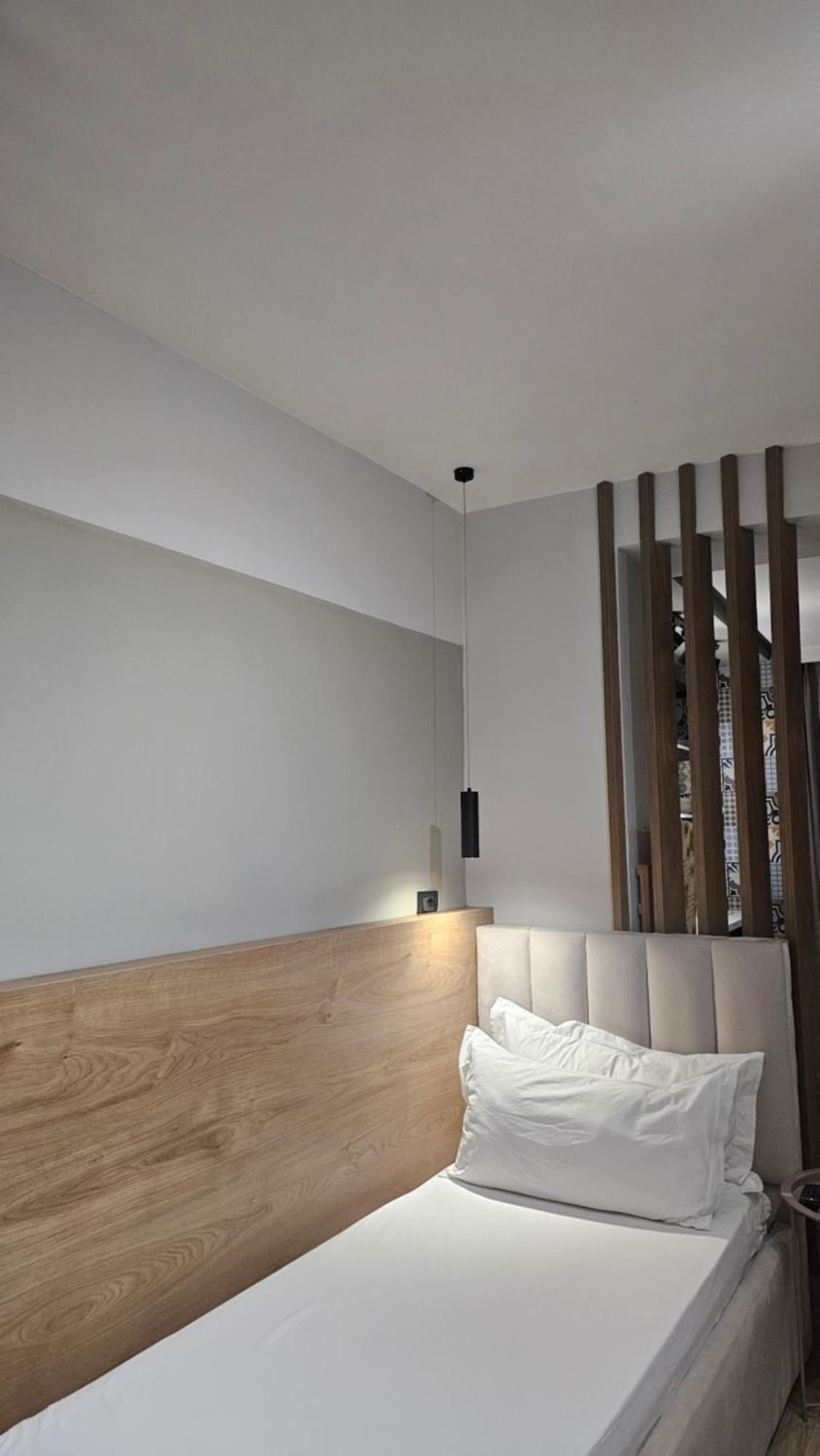 Tam Serviced Studio Apartments Next To Blloku Tirana Exterior foto