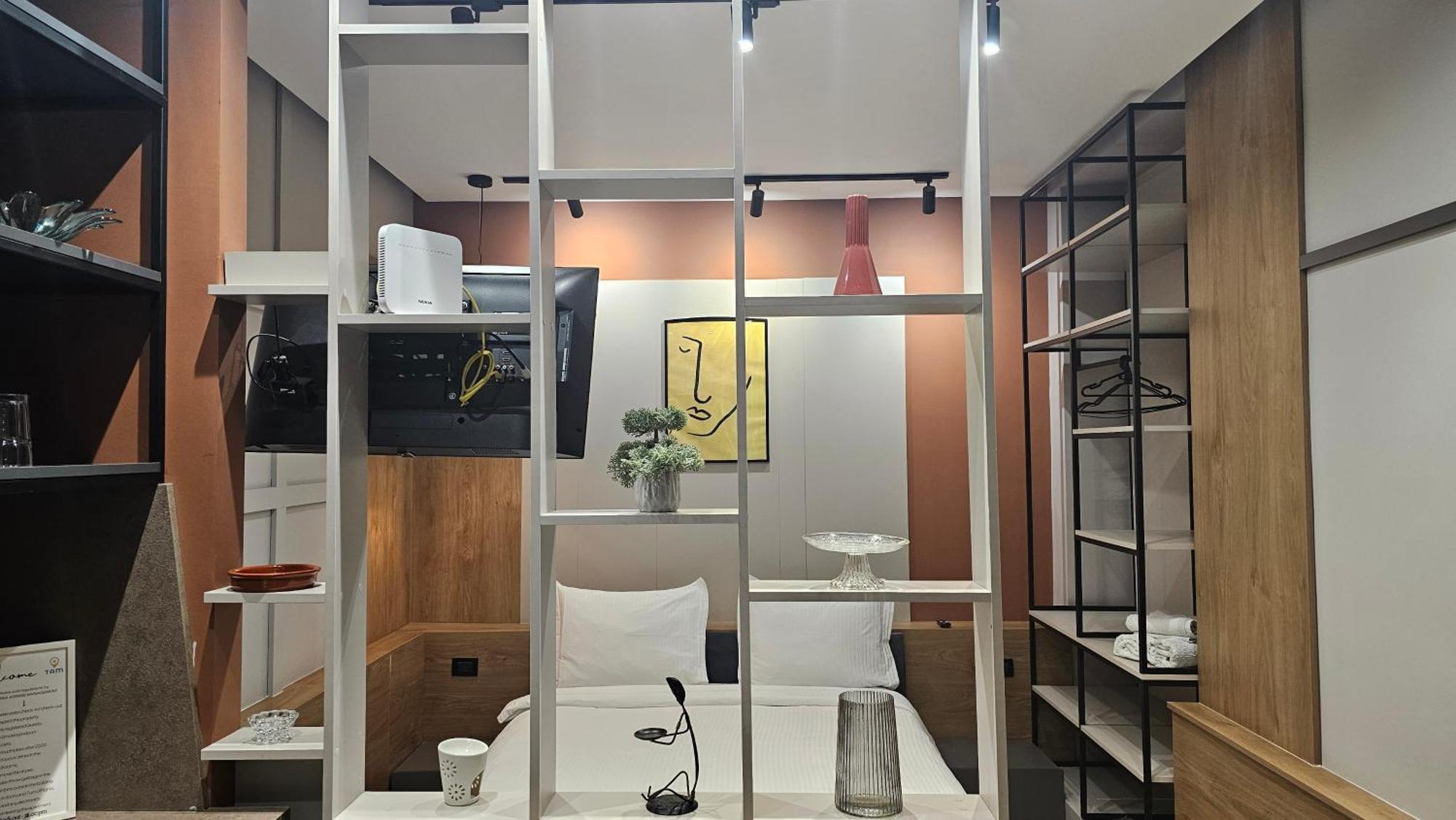 Tam Serviced Studio Apartments Next To Blloku Tirana Exterior foto